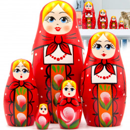 Матрешка в красном платке и сарафане с орнаментом, народные игрушки. 5 в 1