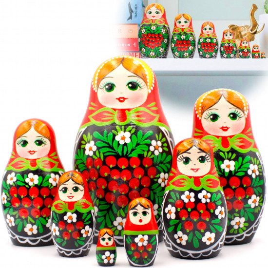 Матрешка с ветвями рябины и ромашками (набор 7 шт)