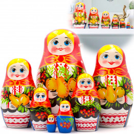Матрешка с грушами, яблоками и красной смородиной (набор 7 шт)