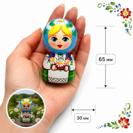Деревянная фигурка ручной росписи «Девушка с цветами»